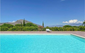 Stunning home in Caccamo with Outdoor swimming pool, WiFi and 4 Bedrooms